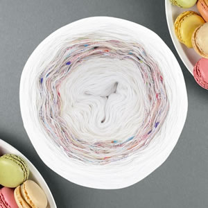 Macarons 250 Sahnetorte